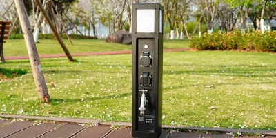 極亞智能戶外插座柱（outdoor outlet post）——構(gòu)建智能庭院生態(tài)